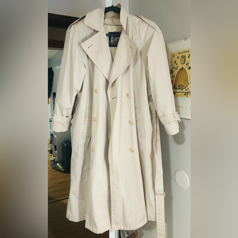 London Fog Size 10 Petite Trench Coat